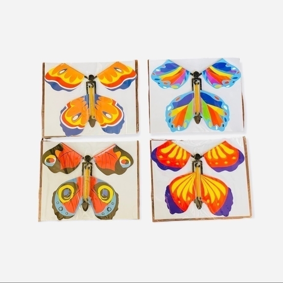 8x NIB Magic Flying Butterfly Toy Greeting Card Surprise - Picture 1 of 4